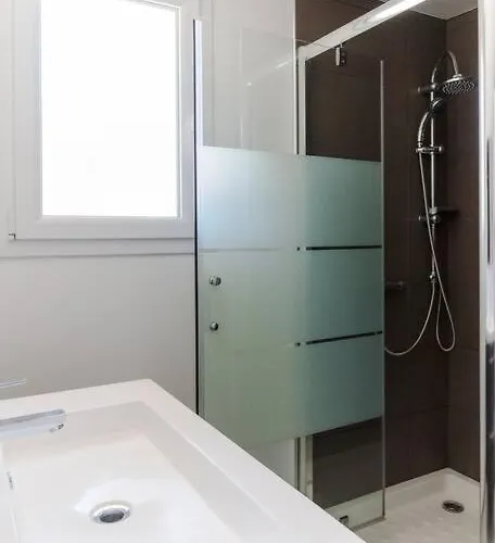 Vakantiehuis 4 Personnes U Pinu, Piscine Partagee, 6 Kms De Vecchio