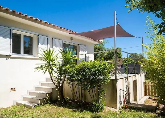 Vakantiehuis 4 Personnes U Pinu, Piscine Partagee, 6 Kms De Vecchio